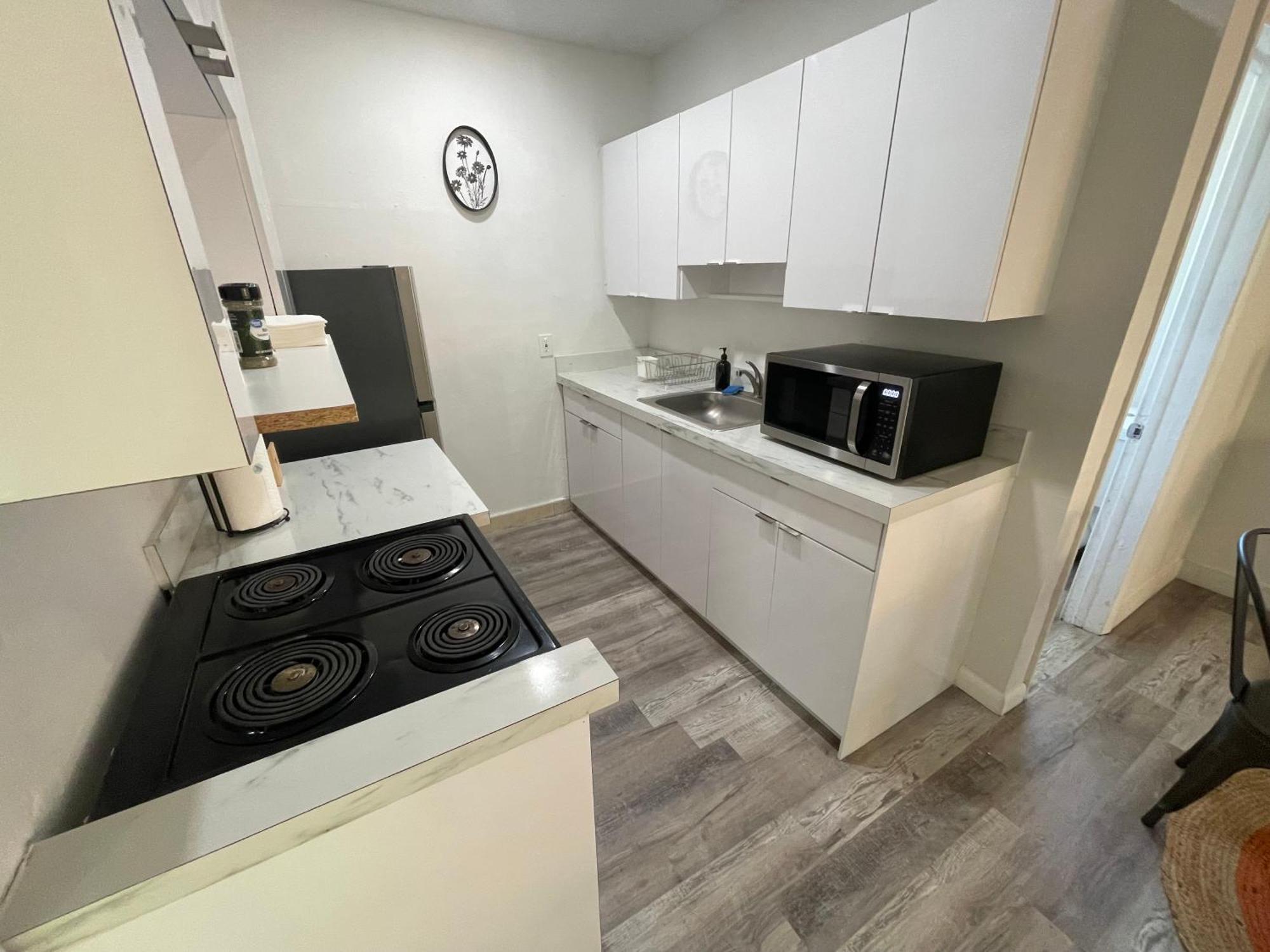 Fully Equipped Apartments With Parking Near Cocowalk Miami Ngoại thất bức ảnh