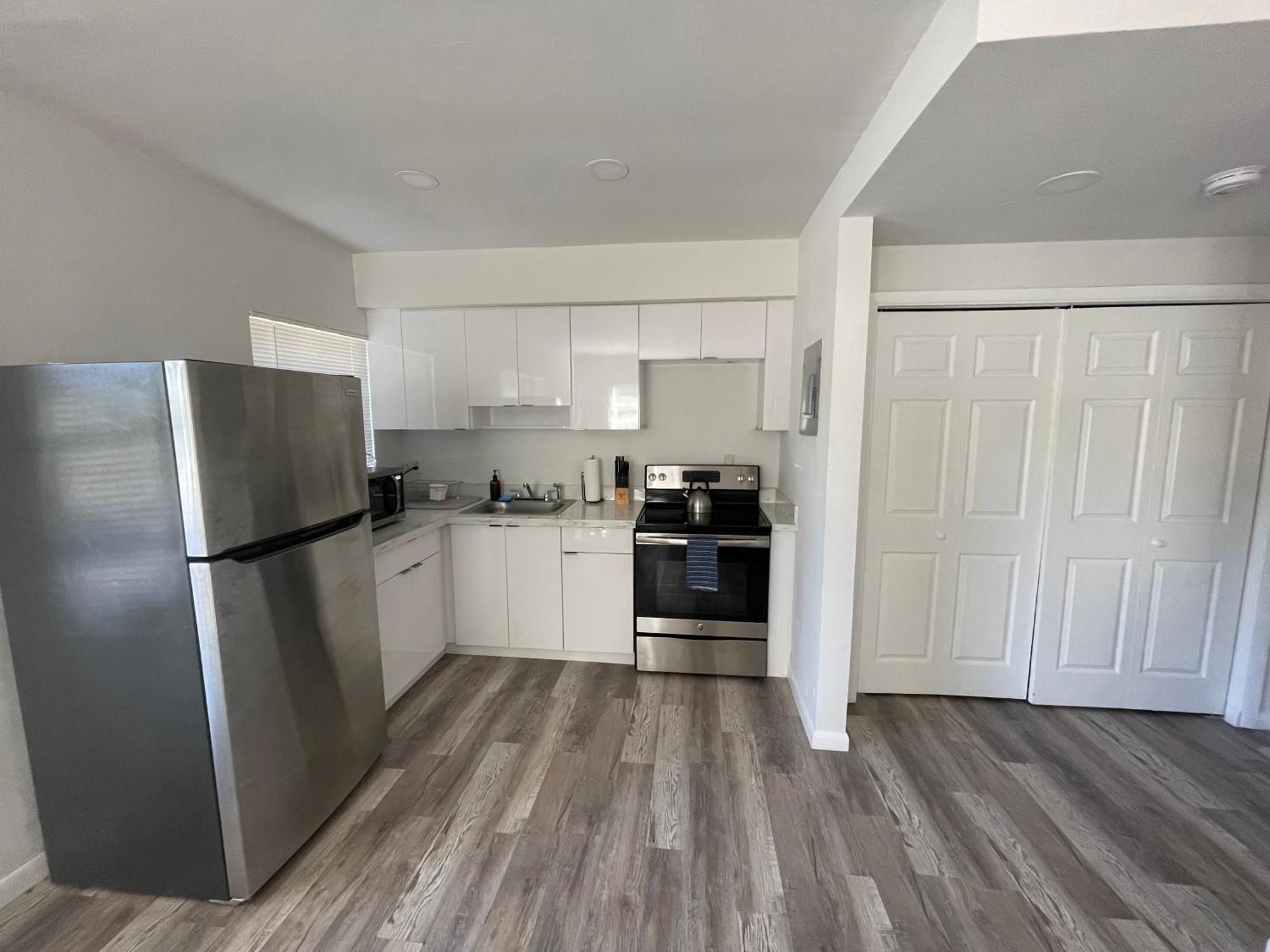 Fully Equipped Apartments With Parking Near Cocowalk Miami Ngoại thất bức ảnh